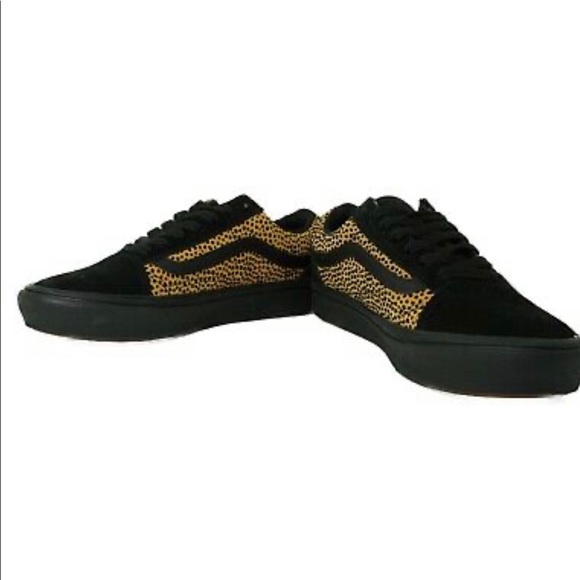 Vans ComfyCush tiny leopard shoes - Picture 6 of 6